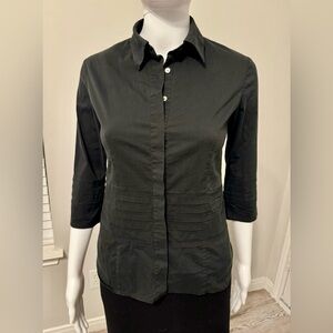 GAY GIANO Black button down shirt size 40. 3/4 sleeve. Made in Italy. Used.
